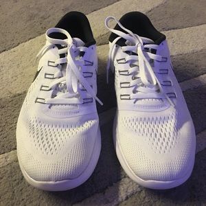 Nike Women's Free Runs